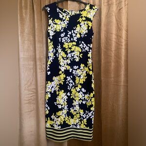 Women’s dress blue and yellow dress size 6